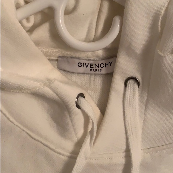 Destroyed Givenchy hoodie - Picture 2 of 3